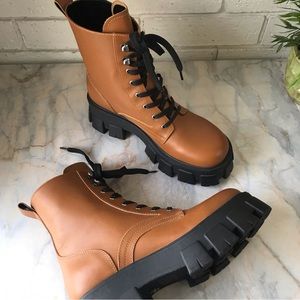 Marc Fisher Happy Lace Up Combat Lug Brown Boots Women's Size 8.5